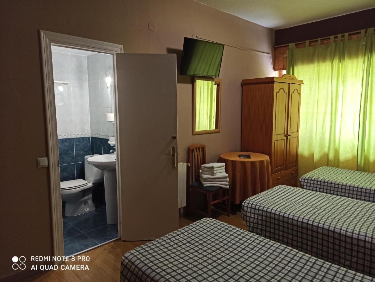 Hostal La Torre Hotel Santander Luaran gambar